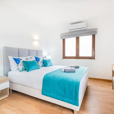 Villa Cayo Coco - Piscina Aquecivel E Bbq Em Portimao Villa Portimão